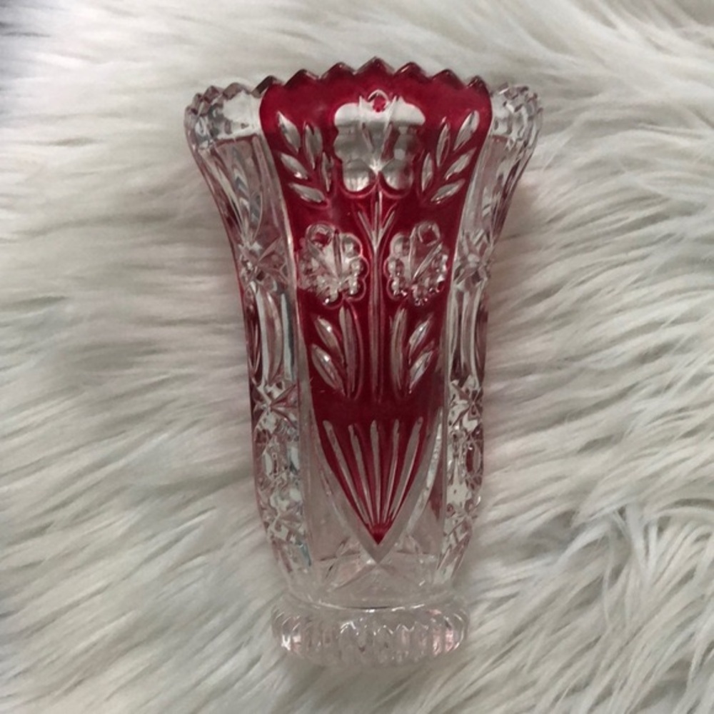 Fifth Avenue Crystal Floral Covered Vase Rosaline Ruby